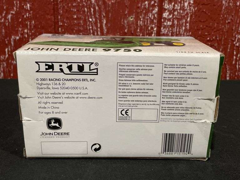 1/64 John Deere 9750 Combine 2001 Farm Show NIB Ertl