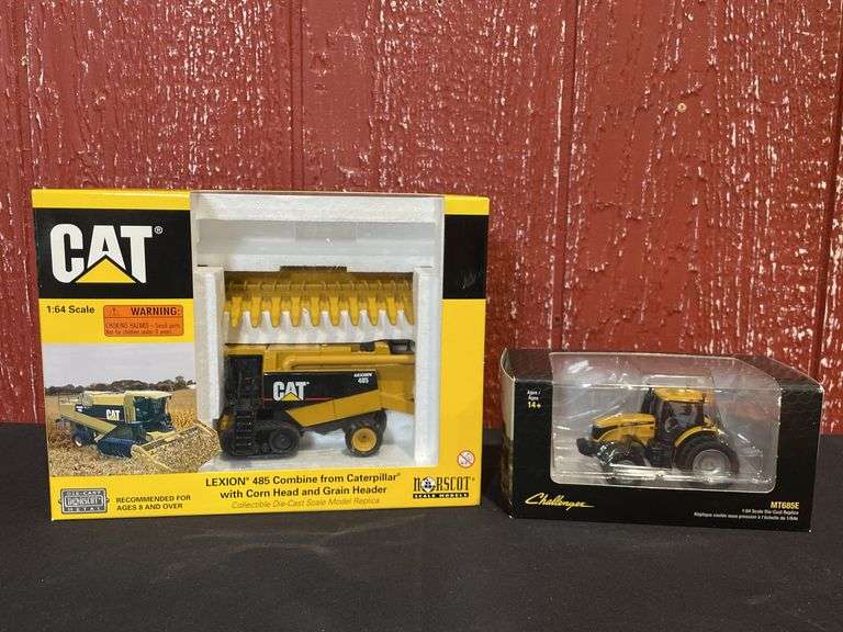 (2) 1/64 Caterpillar Challenger MT685E + Lexion 485 Combine NIB image