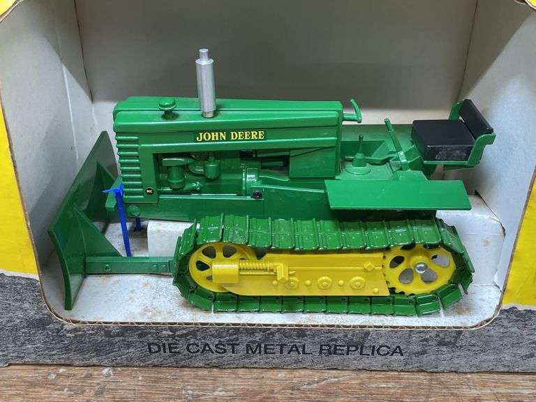 1/16 John Deere MC Crawler NIB SC