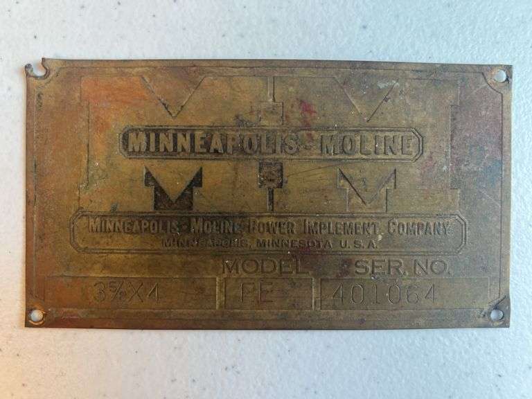 Minneapolis Moline R Series Serial Tag image