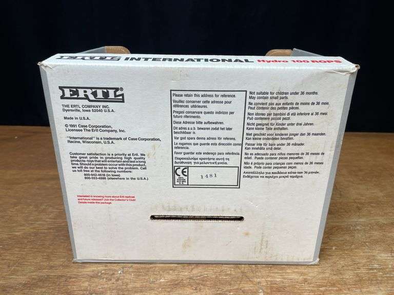 1/16 IH Hydro 100 NIB Ertl