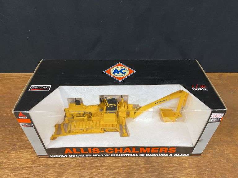 1/16 AC HD3 Crawler Backhoe NIB SC