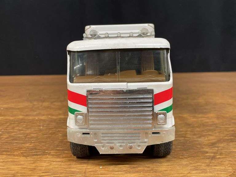 (2) Shell + Hillshire Farm Semis Ertl