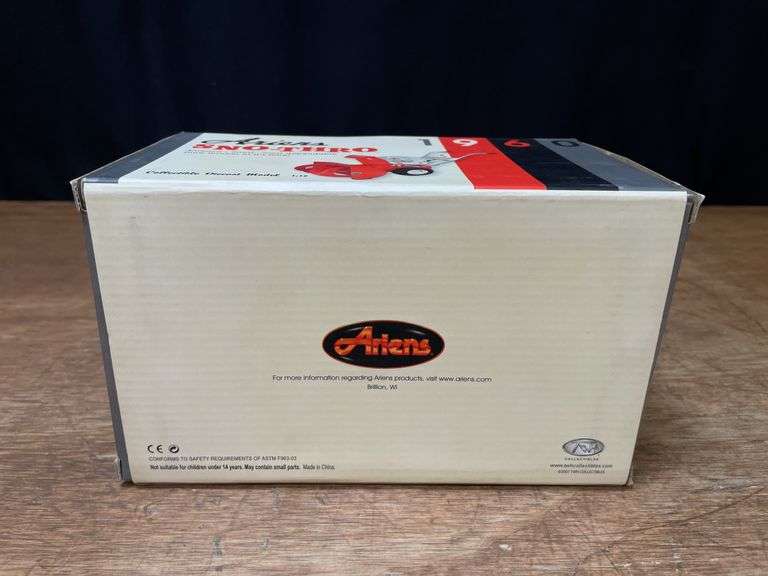 1/12 Ariens Snow-Thro Chrome NIB TWH