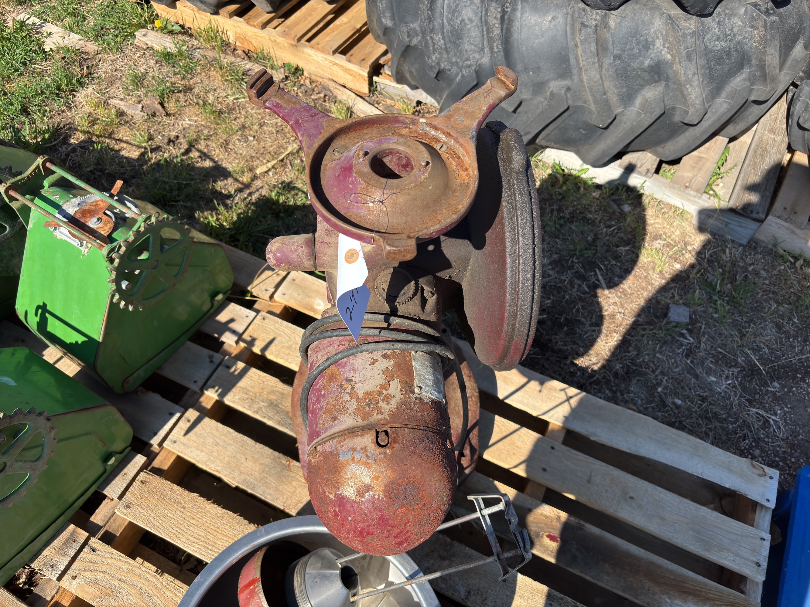 Lot image 8
