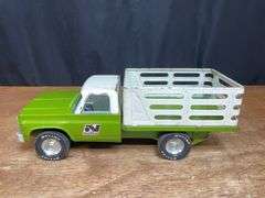 Stake Truck NyLint