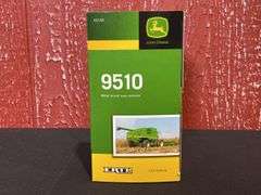 1/64 John Deere 9510 Combine NIB Ertl