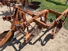 Allis Chalmers 3 Bottom Snap Coupler Plow
