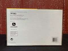 1/32 John Deere 8850 Plow City NIB Ertl