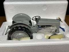 1/16 Ford 9N Precision NIB Ertl