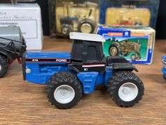 (10) 1/64 Ford