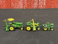(3) 1/64 John Deere Tractor w/Mowers Customized
