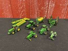 (8) 1/64 John Deere
