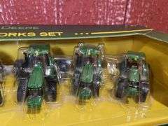 1/64 John Deere Waterloo Works Set NIB Ertl