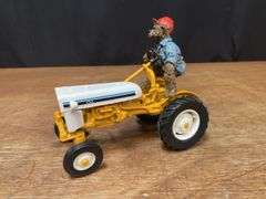 1/16 IH Cub Fox Fire Friends NIB Ertl