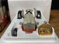 1/16 Ford 640 Precision NIB Ertl