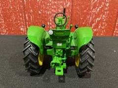 1/16 John Deere 620 2002 SFTS NIB Ertl