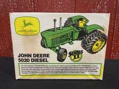 1/16 John Deere 5020 1991 NFTM NIB Ertl