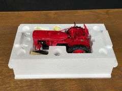 1/12 Farmall A NIB Franklin Mint