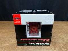 1/25 IH TD24 Crawler w/Bullgrader NIB SC