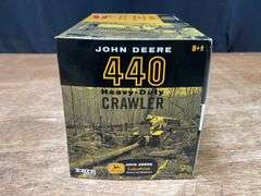 1/16 John Deere 440 Crawler 2005 NTTC NIB Ertl