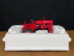 1/12 Farmall A NIB Franklin Mint