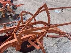 Allis Chalmers 2 Bottom Pull Type Plow