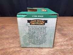 1/16 John Deere LA NIB SC