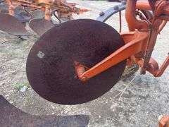 Allis Chalmers 2 Bottom Pull Type Plow