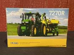 1/32 John Deere 7270R Prestige NIB Ertl