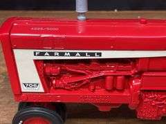 1/16 Farmall 706 Firestone NIB Ertl