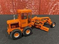 1/50 AC 45 Grader 2008 NTTC NIB 1st Gear