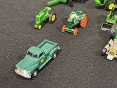 (15) 1/64 John Deere