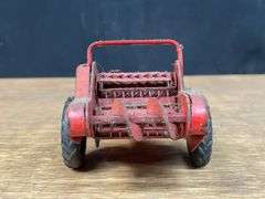 (3) 1/16 Tru-Scale Spreaders Carter