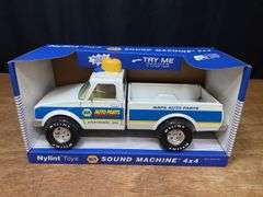 NAPA Pickup Truck NIB NyLint