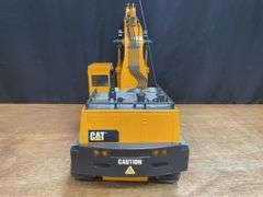 Caterpillar 225 Excavator RC