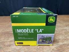 1/16 John Deere LA w/Cultivator NIB SC