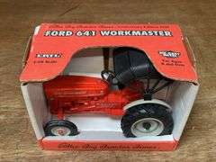1/16 Ford 641 Workmaster 1998 TTT NIB Ertl