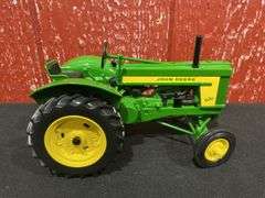 1/16 John Deere 620 2002 SFTS NIB Ertl