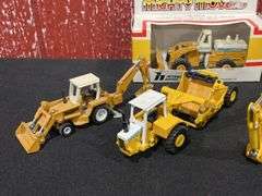 (6) 1/64 IH Industarial Ertl