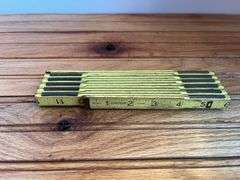 John Deere 6’ Folding Ruler