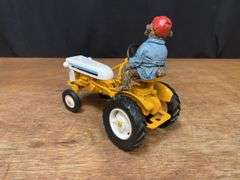 1/16 IH Cub Fox Fire Friends NIB Ertl