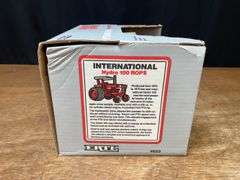 1/16 IH Hydro 100 NIB Ertl