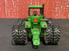 (3) 1/32 John Deere Tractors Ertl