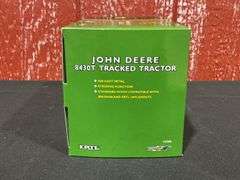 1/32 John Deere 8430T NIB Ertl
