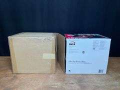 1/16 IH 1086 2004 TTT NIB Ertl