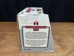 1/16 IH 826 NIB Ertl