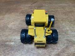 1/16 Steiger Wildcat II NIB Ertl