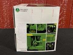 1/16 John Deere 3010 Precision NIB Ertl