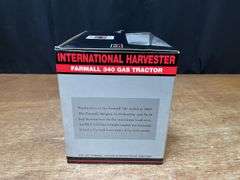 1/16 Farmall 340 NIB SC
